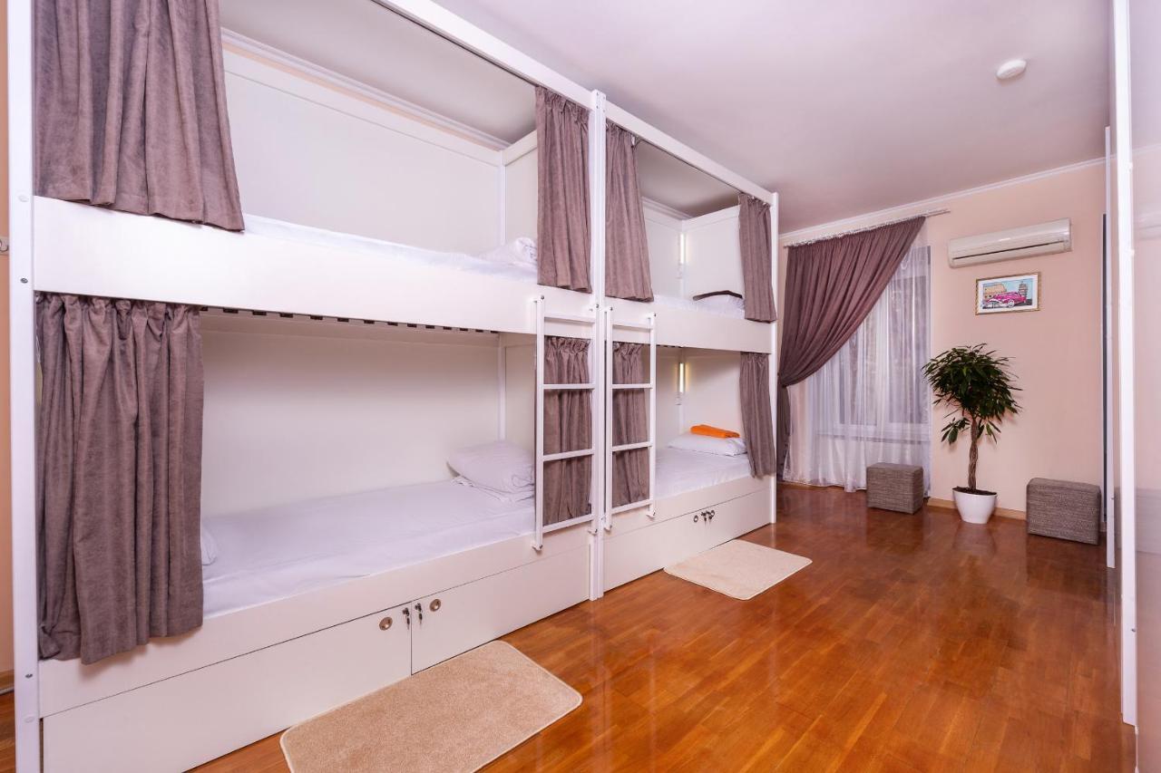Хостел Friends House 敖德萨 外观 照片